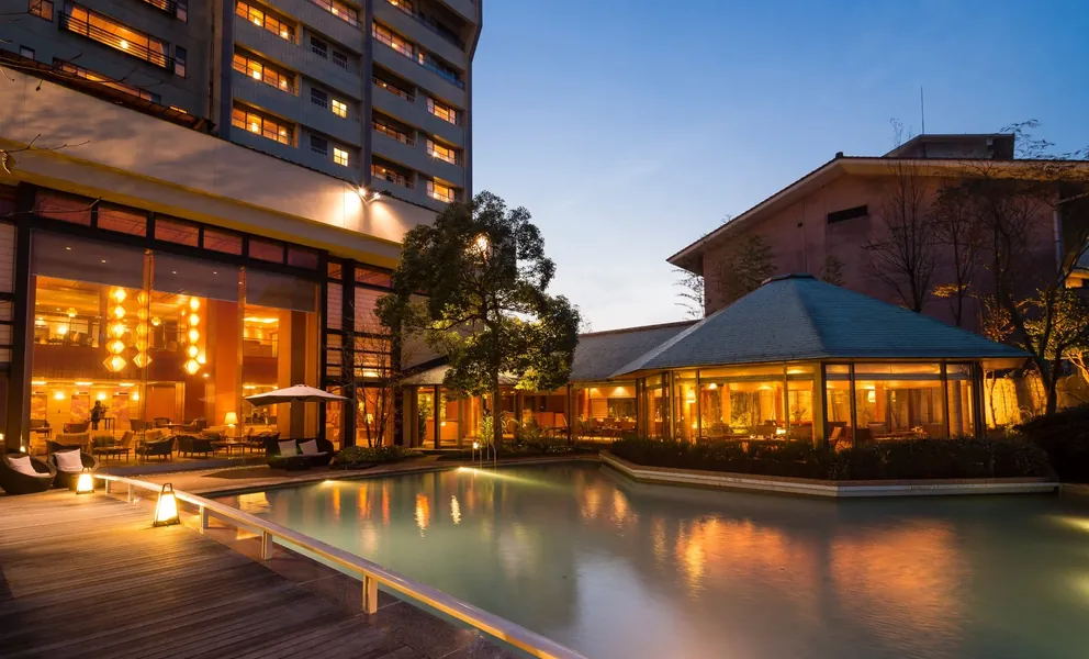 北陸のと楽の外観